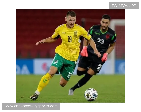 RTX 冰球赛门将连续扑救令对手无奈